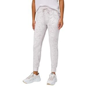 Lululemon Ready to Crush Jogger Pant Silver Grey Velvet Sz 4